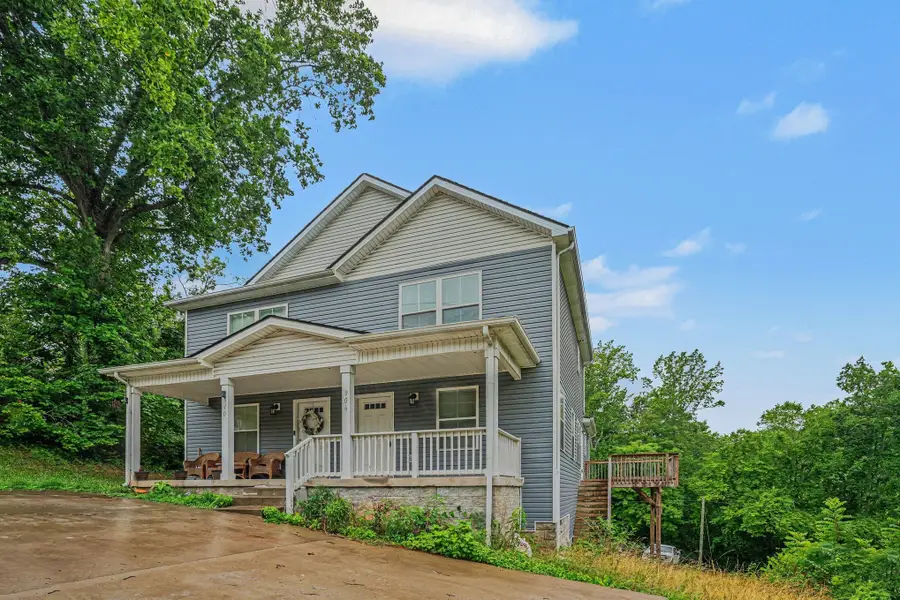 906 E Happy Hollow Dr, Clarksville, TN 37040 - #2