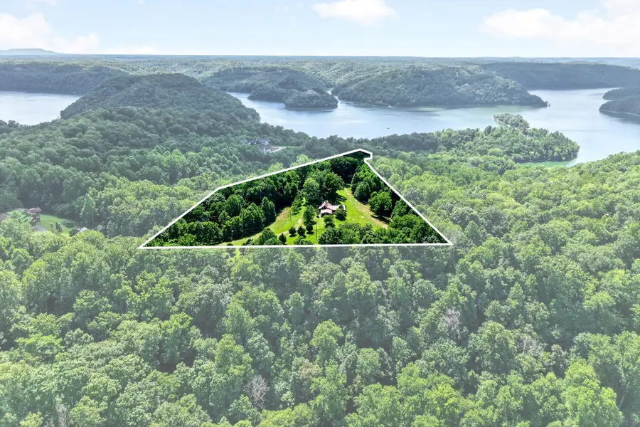 280 Timber Ln, Sparta, TN 38583 - #2