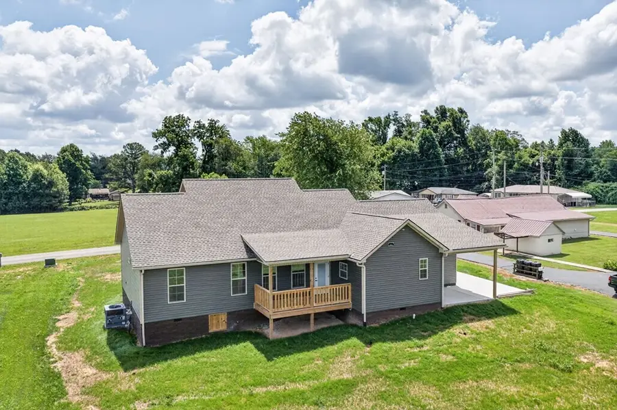 2340 Bowser Rd, Cookeville, TN 38506 - #3