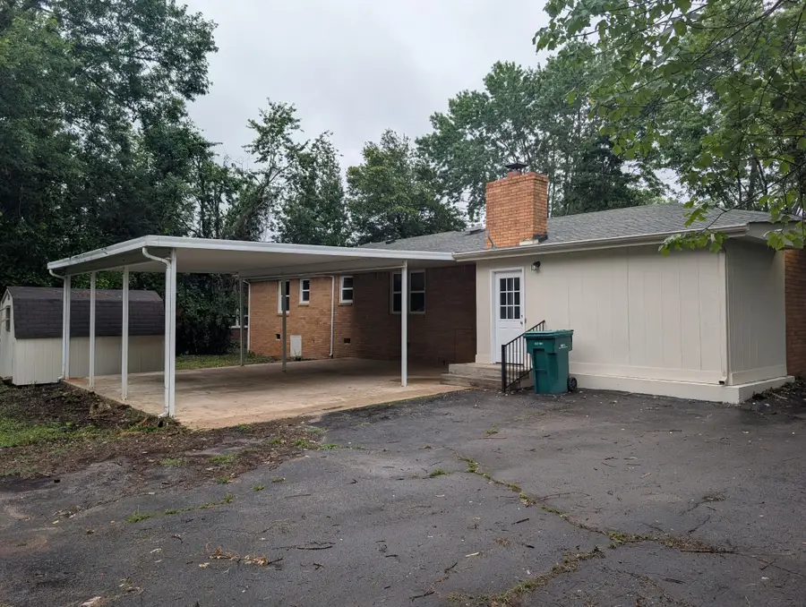 114 Bel Aire Dr, Winchester, TN 37398 - #2