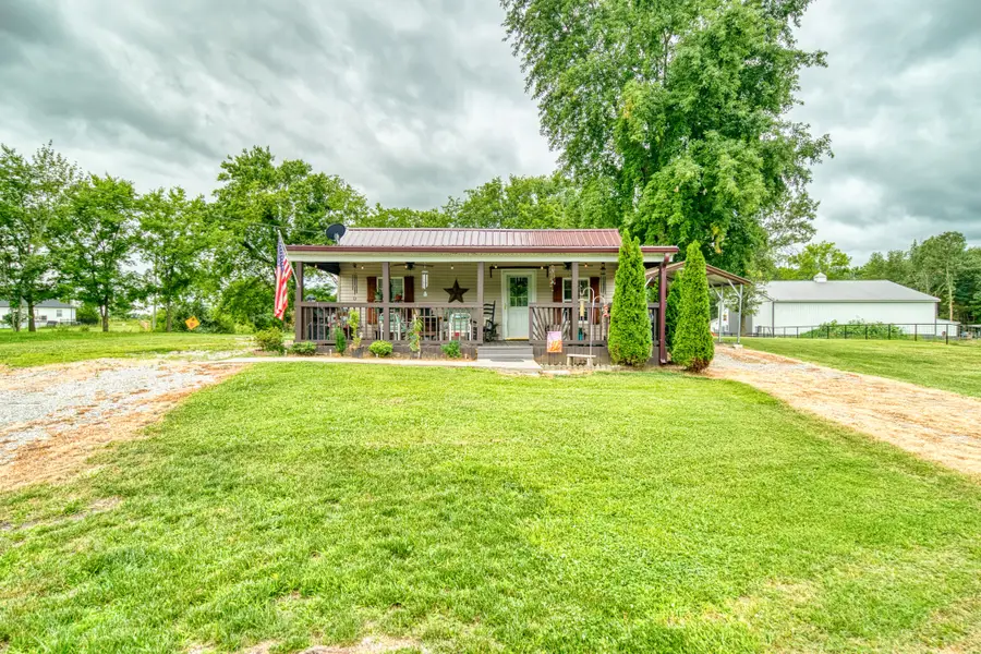 3899 W Jefferson Davis Highway, Elkton, KY 42220 - #3