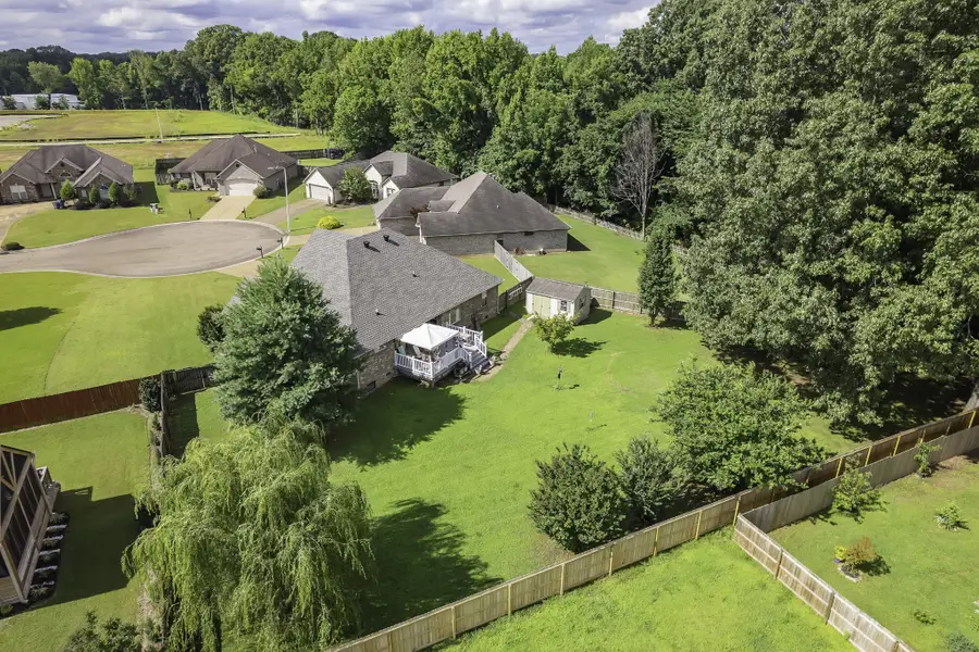 87 Lennox Village Dr, Jackson, TN 38305 - #2