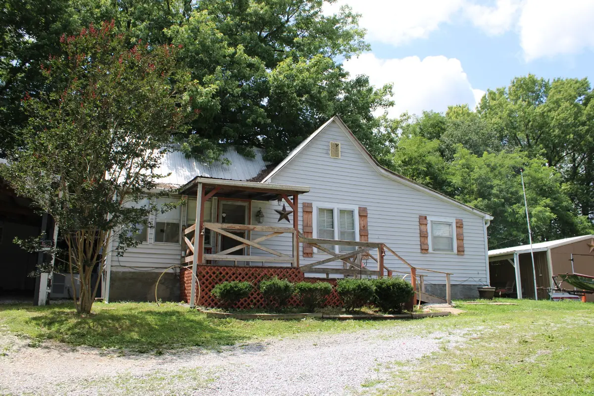 93 W Green Hill Rd, McMinnville, TN 37110 - #1