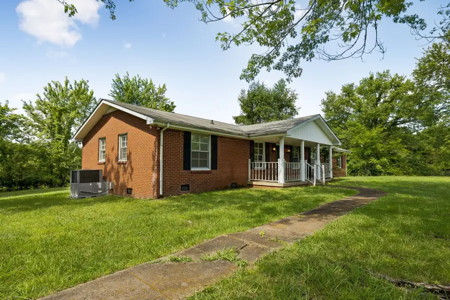 3320 Highway 49 E, Charlotte, TN 37036 - #3