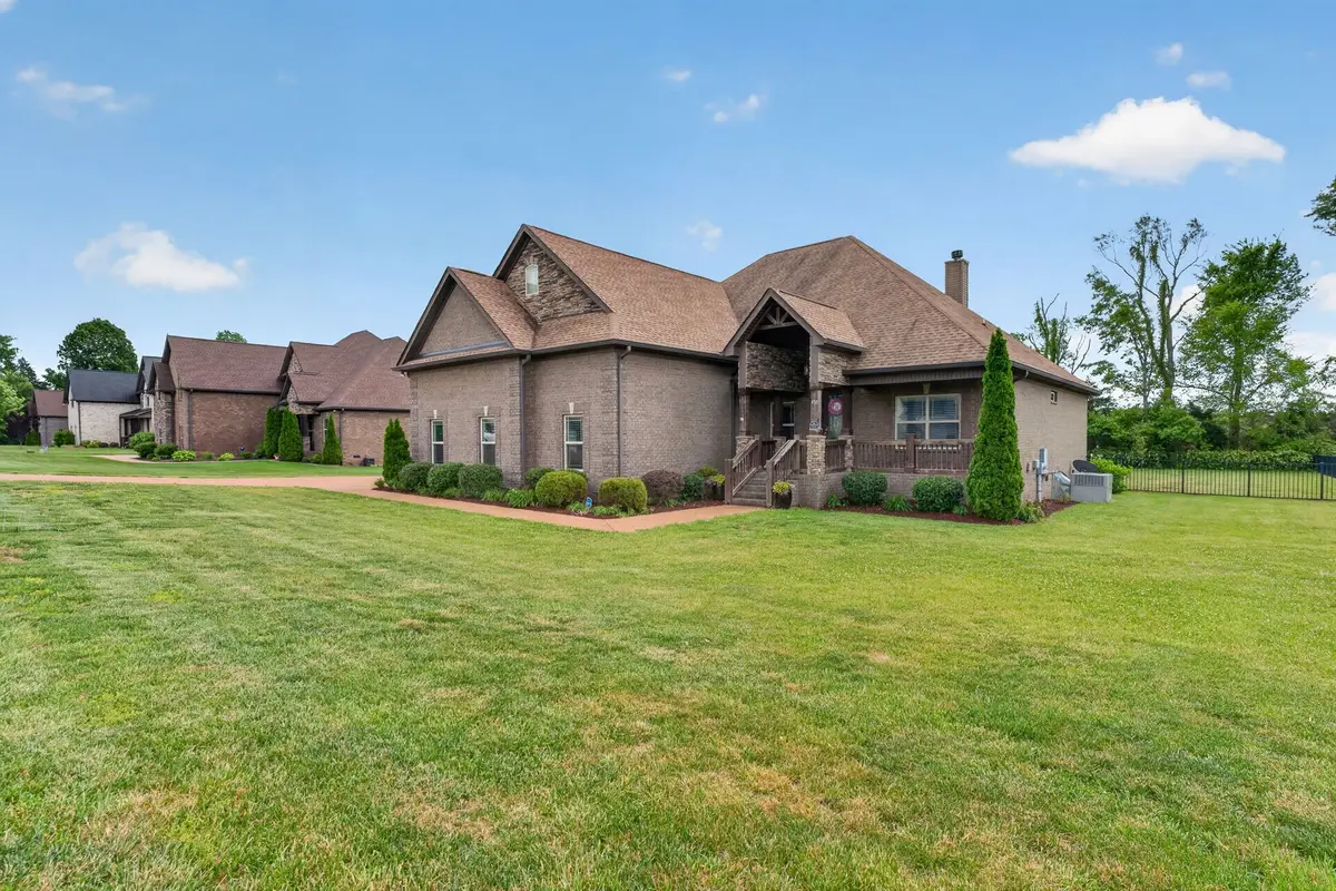450 Cobblestone Way, Mount Juliet, TN 37122 - #1