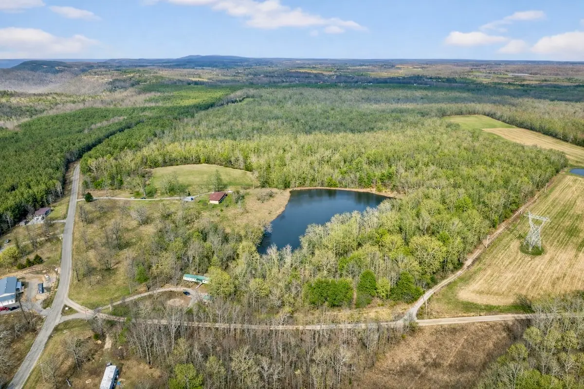1552 New Harmony Rd, Graysville, TN 37338 - #1
