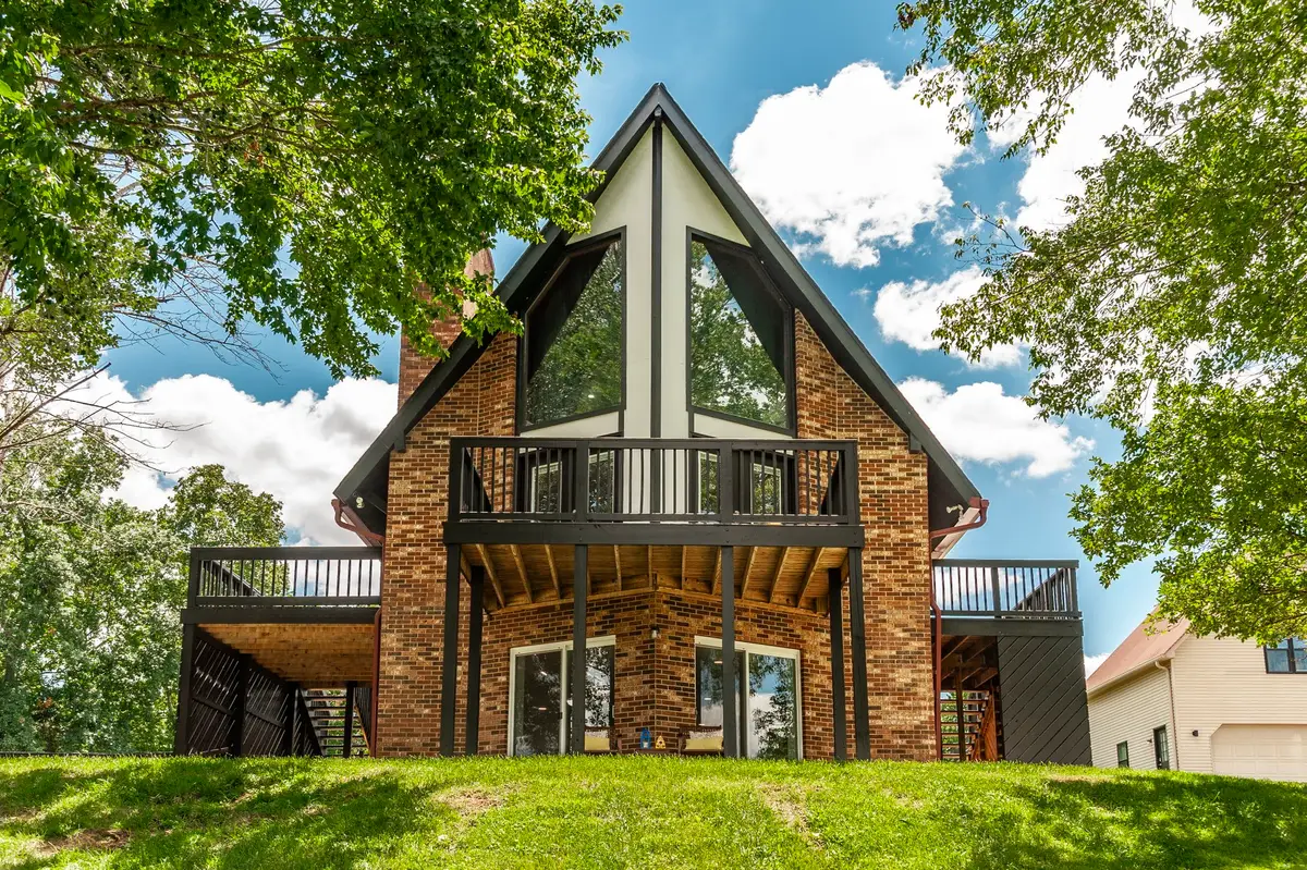 6040 New Cut Rd, Greenbrier, TN 37073 - #1