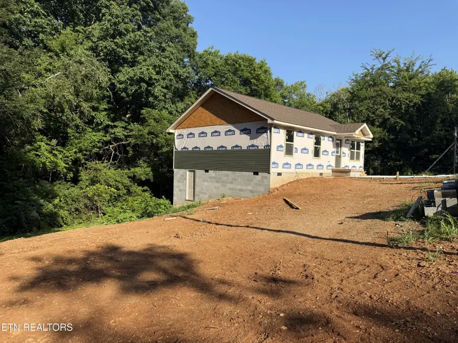 309 Foley Hill Rd, Clinton, TN 37716 - #2