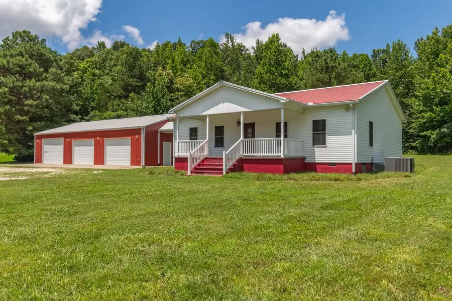 100 Asbury Dr, New Johnsonville, TN 37134 - #3