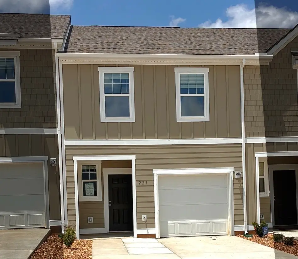 221 Darlington Drive, Dickson, TN 37055 - #1