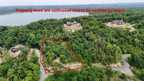 78 Stone Bridge, Dandridge, TN 37725
