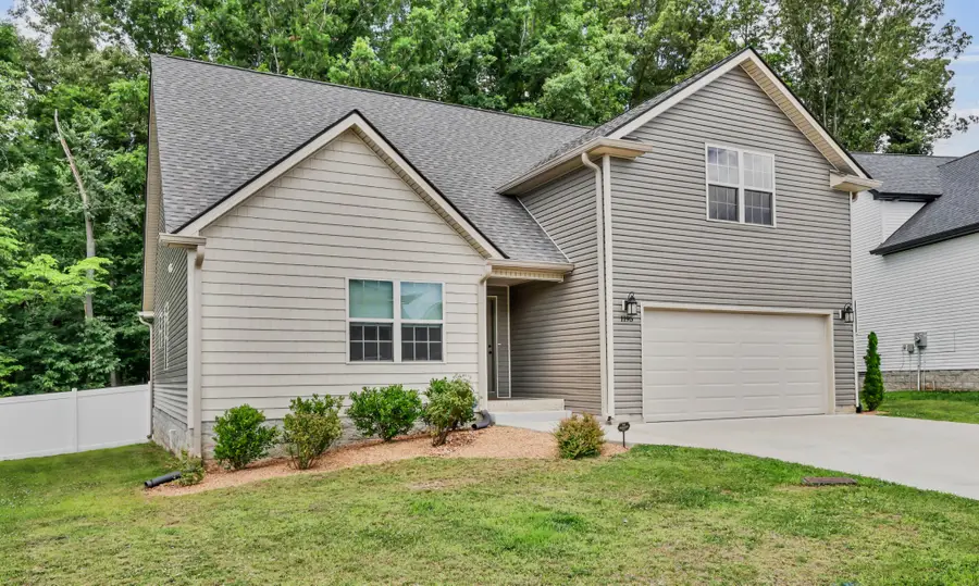 1195 Boulder Pass Rd, Clarksville, TN 37040 - #2