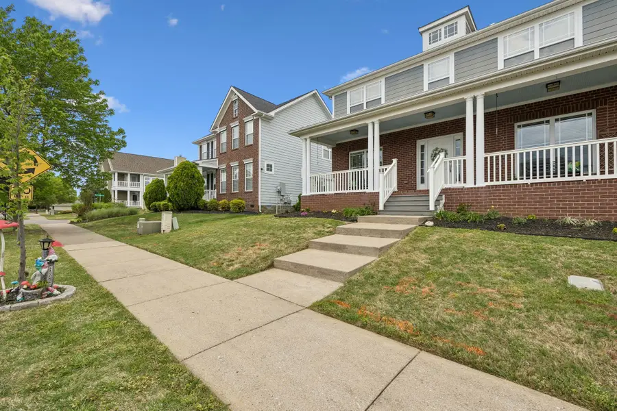 3444 Blaze Dr, Murfreesboro, TN 37128 - #3
