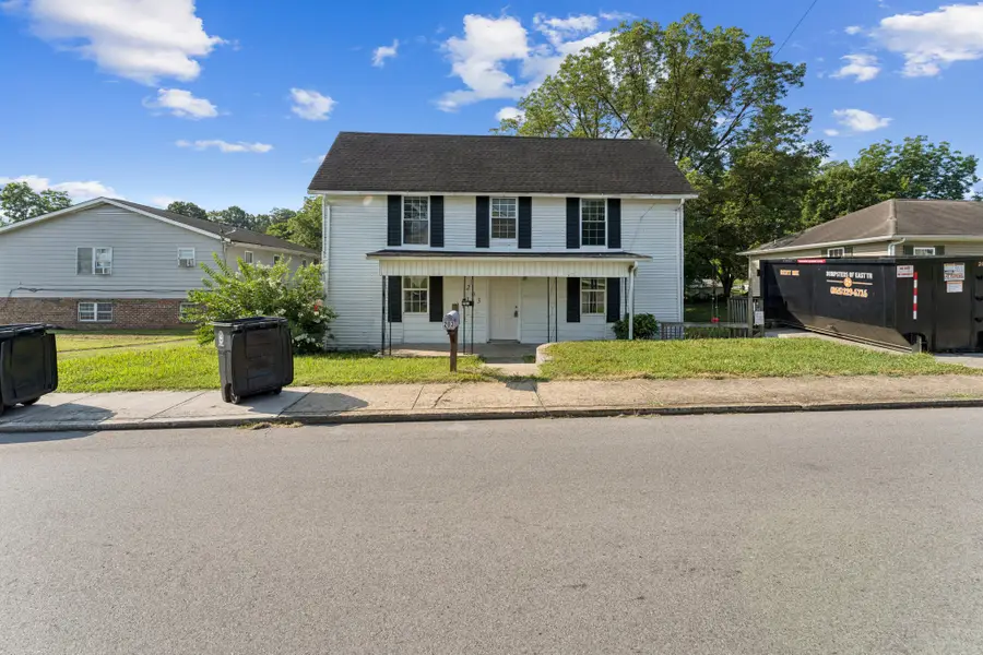 203 Park St, Athens, TN 37303 - #2