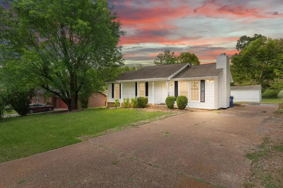 3221 Cedar Ridge Rd, Nashville, TN 37214 - #2