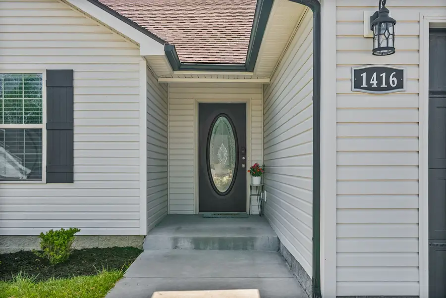 1416 Fredrick Dr, Clarksville, TN 37042 - #3