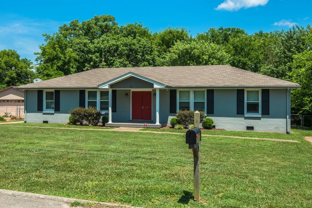 127 Susan Dr, Hendersonville, TN 37075 - #1