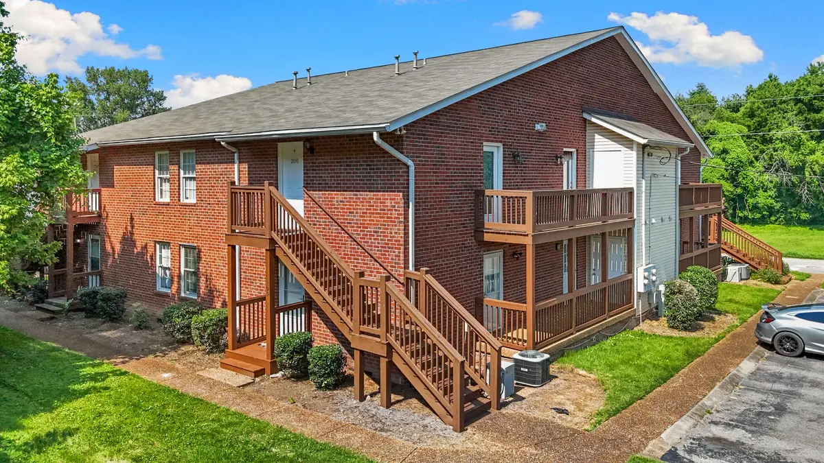 199 Brooke Castle Dr, Hermitage, TN 37076 - #1