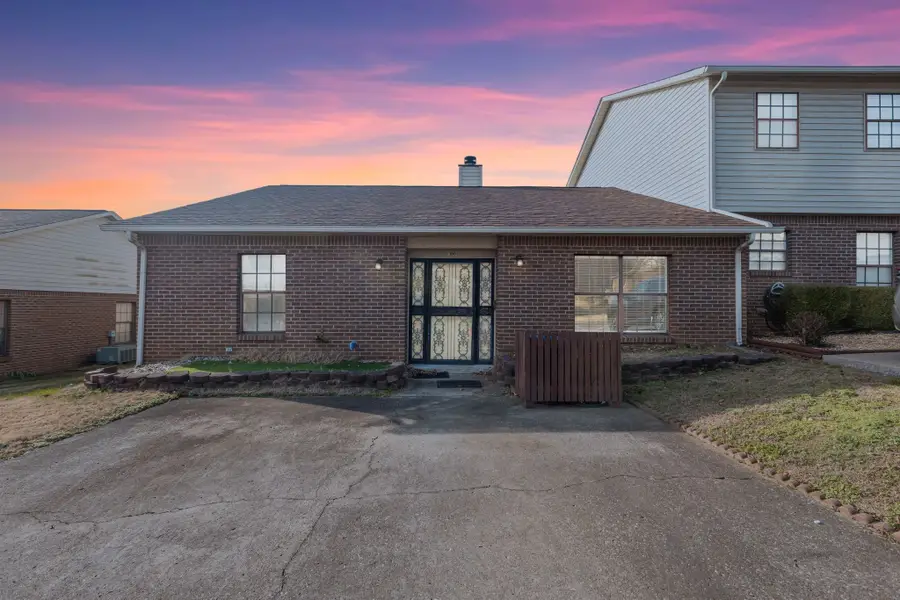 155 Heritage Trace Dr, Madison, TN 37115 - #2
