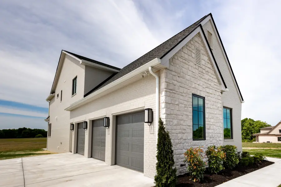 2400 Horn Springs, Lebanon, TN 37087 - #2