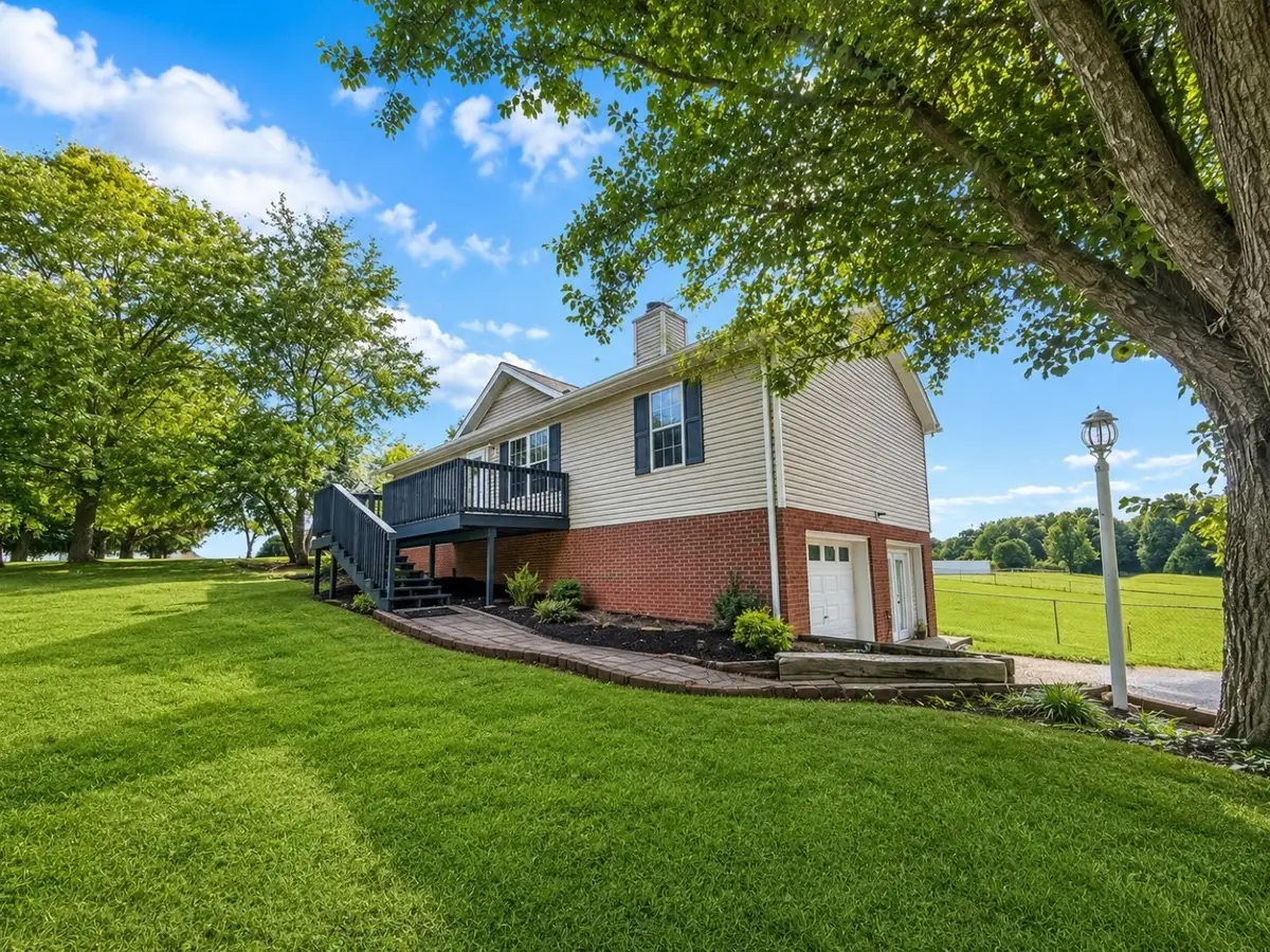 1346 Shahan Rd, Ashland City, TN 37015 - #1