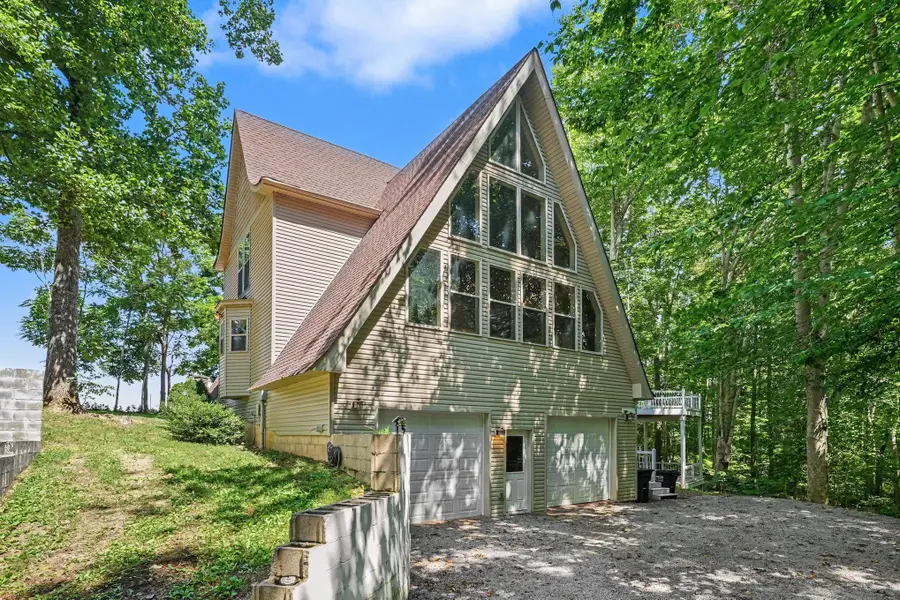 2275 Hanestown Rd, Westmoreland, TN 37186 - #2