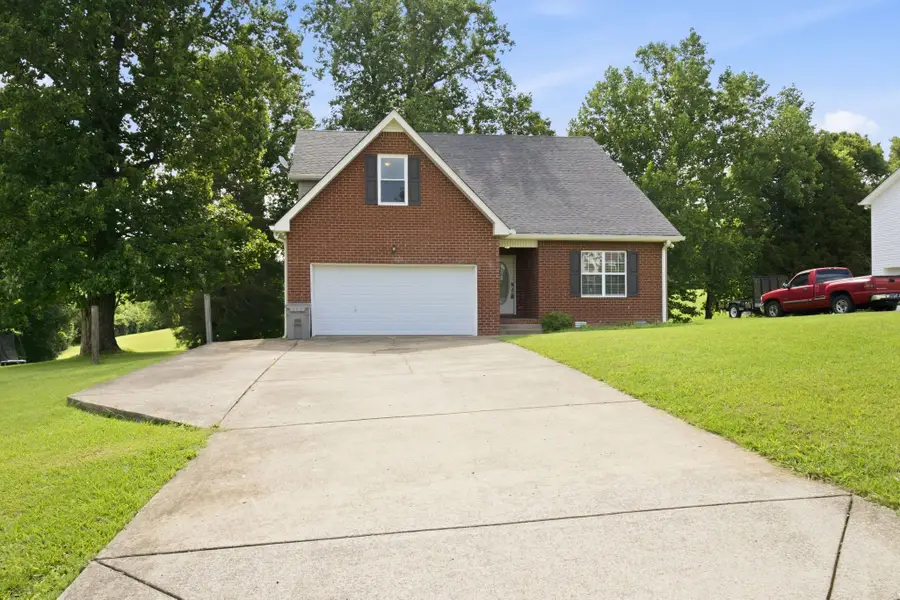 1208 Jason Cir, Ashland City, TN 37015 - #3