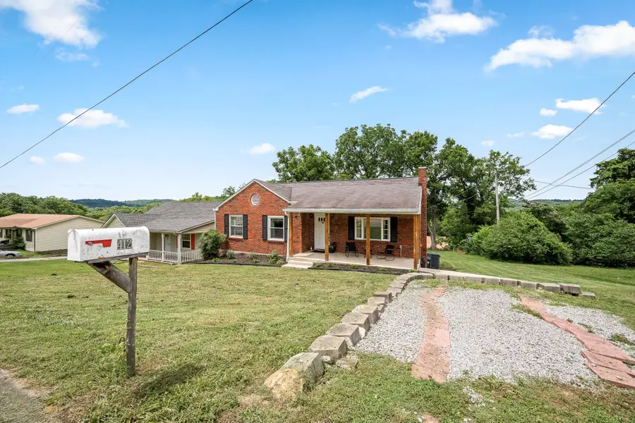 412 Lehman St, Woodbury, TN 37190 - #3