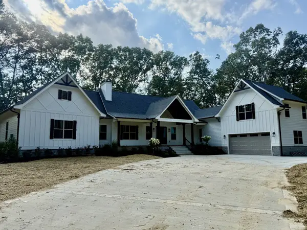 453 Dogwood Ln, Manchester, TN 37355