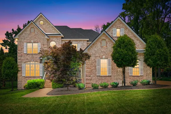 817 Salisbury Way, Clarksville, TN 37043