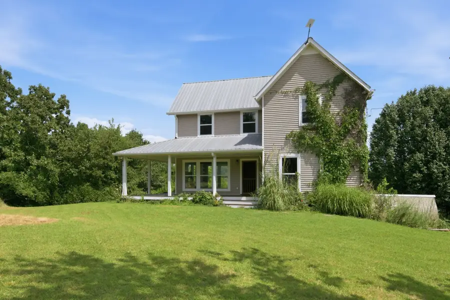 1255 Moss Branch Rd, Bon Aqua, TN 37025 - #3