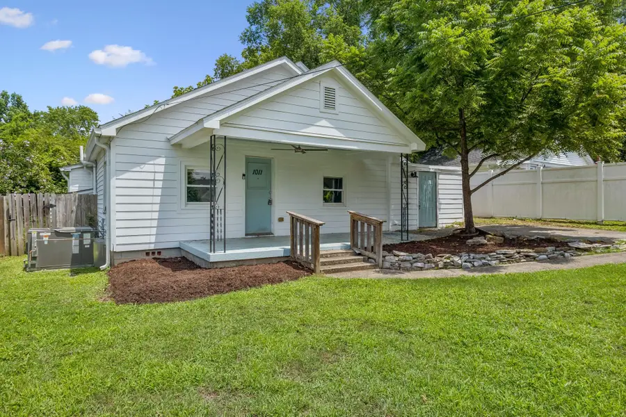 1011 Matthews Ave, Nashville, TN 37216 - #3