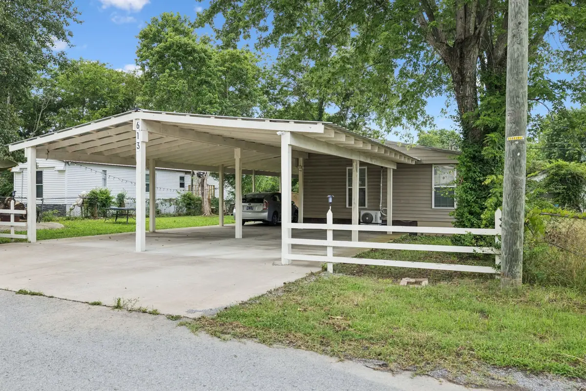 613 Sycamore Ln, La Vergne, TN 37086 - #1
