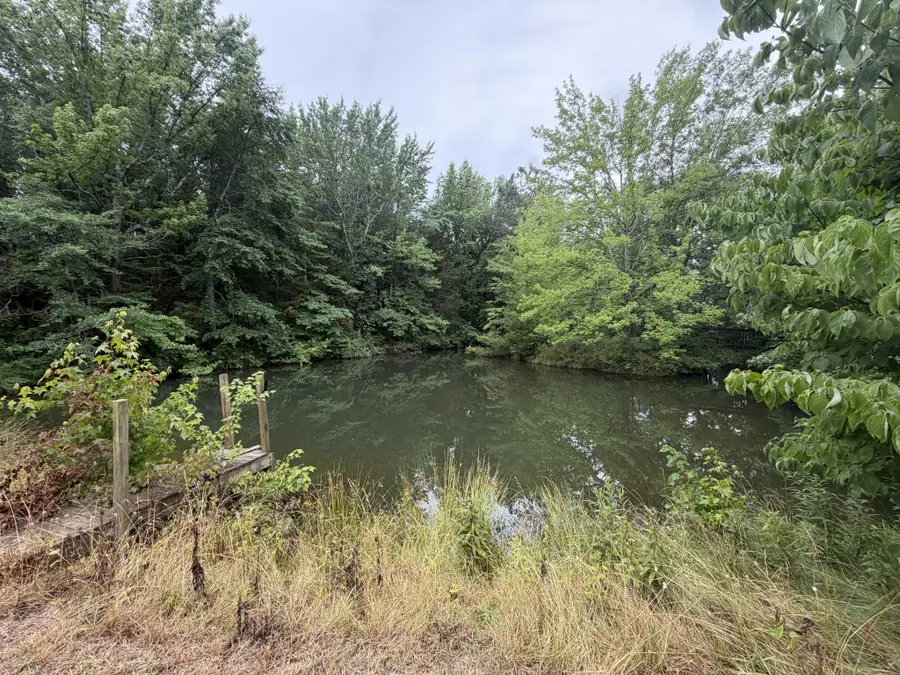 512 W Market St, Portland, TN 37148 - #3