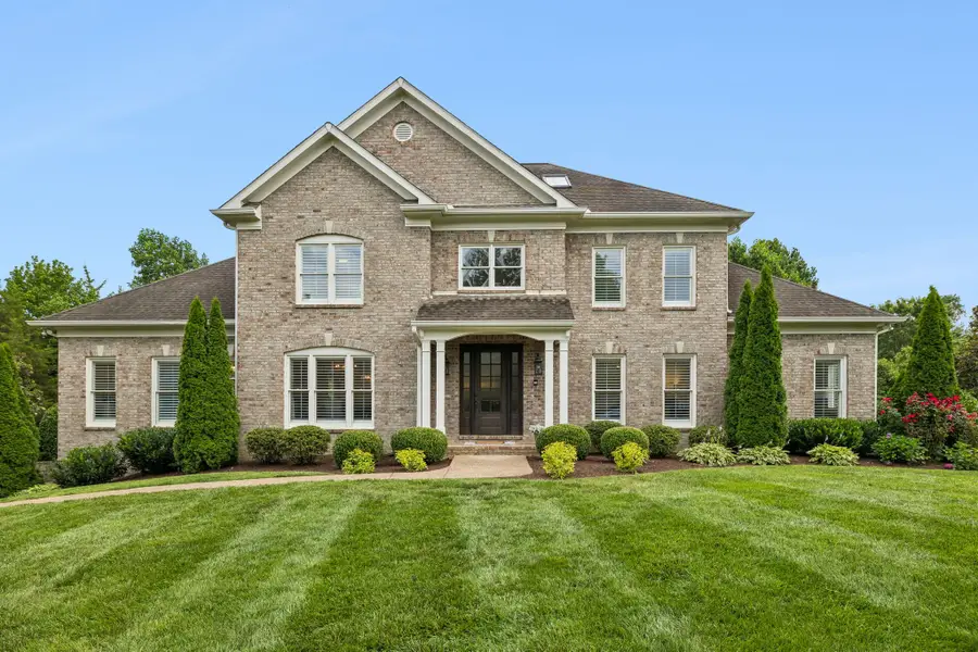 2235 Avery Valley Dr, Franklin, TN 37067 - #2