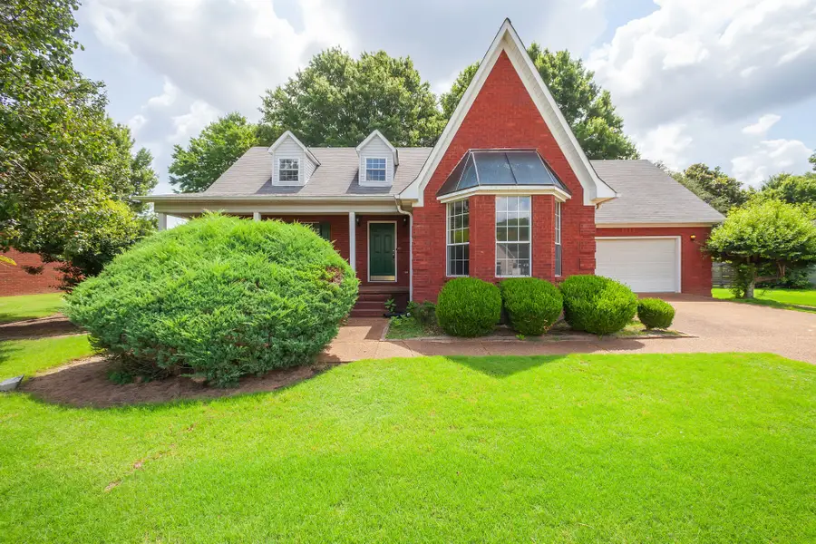 34 Valleyfield Cv, Jackson, TN 38305 - #2