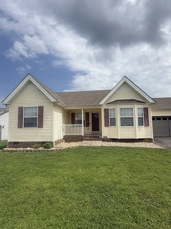 1604 Avers Ave, Columbia, TN 38401