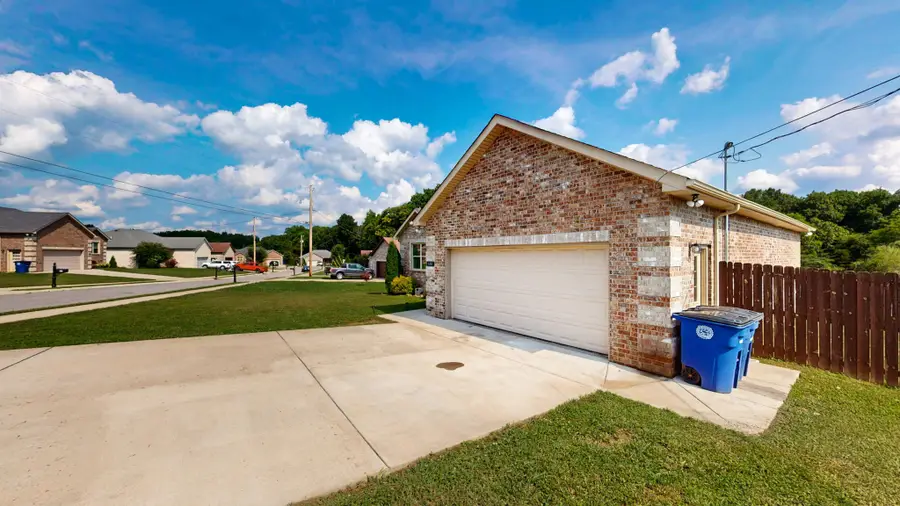 100 Virginia Ct, Shelbyville, TN 37160 - #2