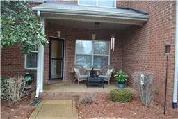 105 Cashmere Dr, Thompsons Station, TN 37179