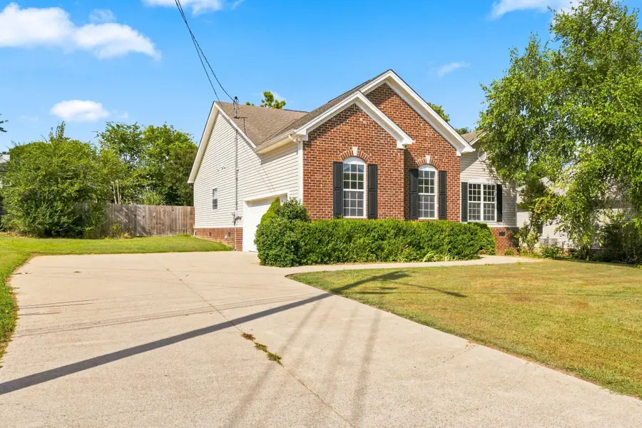 218 Cross Valley Dr, Columbia, TN 38401 - #3