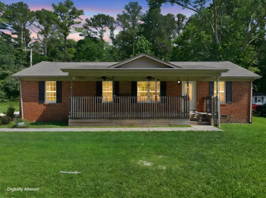 945 Mckellar Dr, Tullahoma, TN 37388 - #2