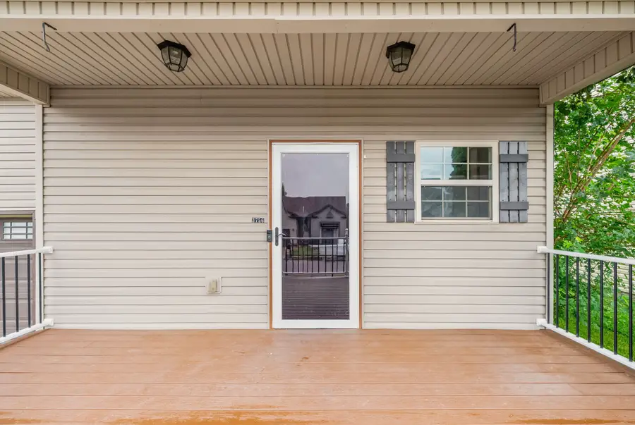 3756 Gray Fox Dr, Clarksville, TN 37040 - #3