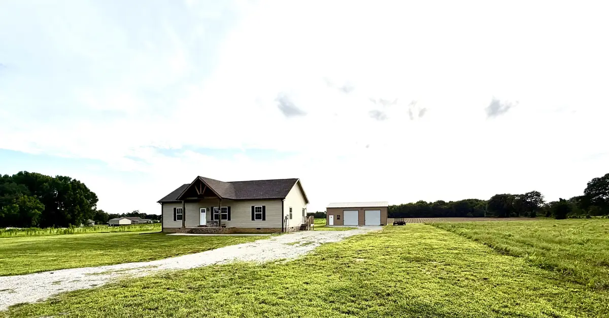 25 Aldridge Rd, Leoma, TN 38468 - #1