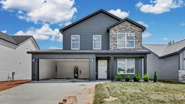 2693 Brewster Dr, Clarksville, TN 37042