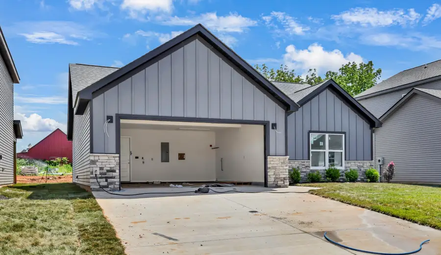 2689 Brewster Dr, Clarksville, TN 37042 - #3