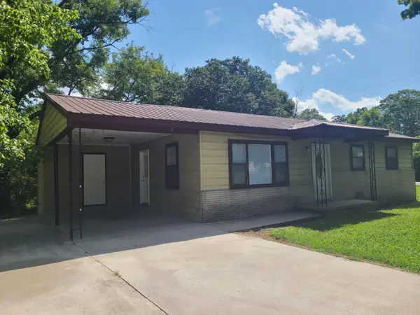 2000 Young Road Se, Cleveland, TN 37323