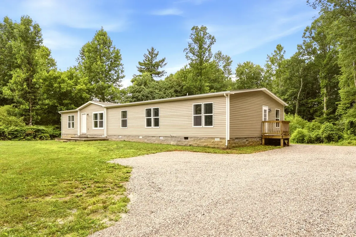 2919 Morgan County Hwy, Wartburg, TN 37887 - #1