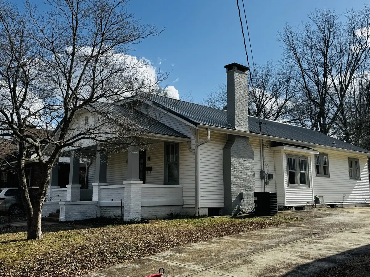 321 Walnut St, Paris, TN 38242 - #1