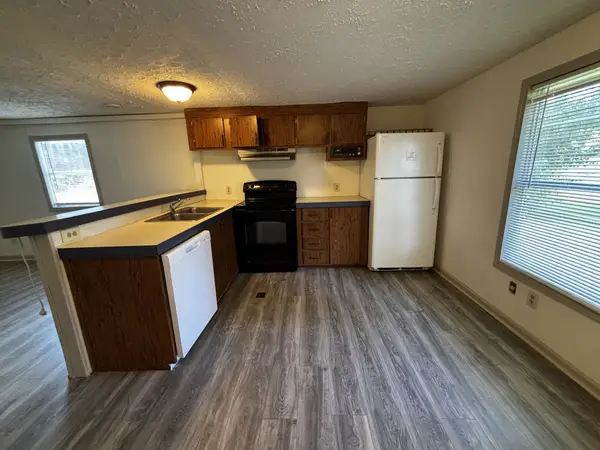5724 Dickens Hill Rd, Bradyville, TN 37026
