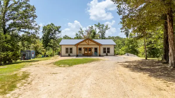 395 West Dr, Savannah, TN 38372